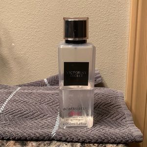 Victoria’s Secret Bombshell Paris